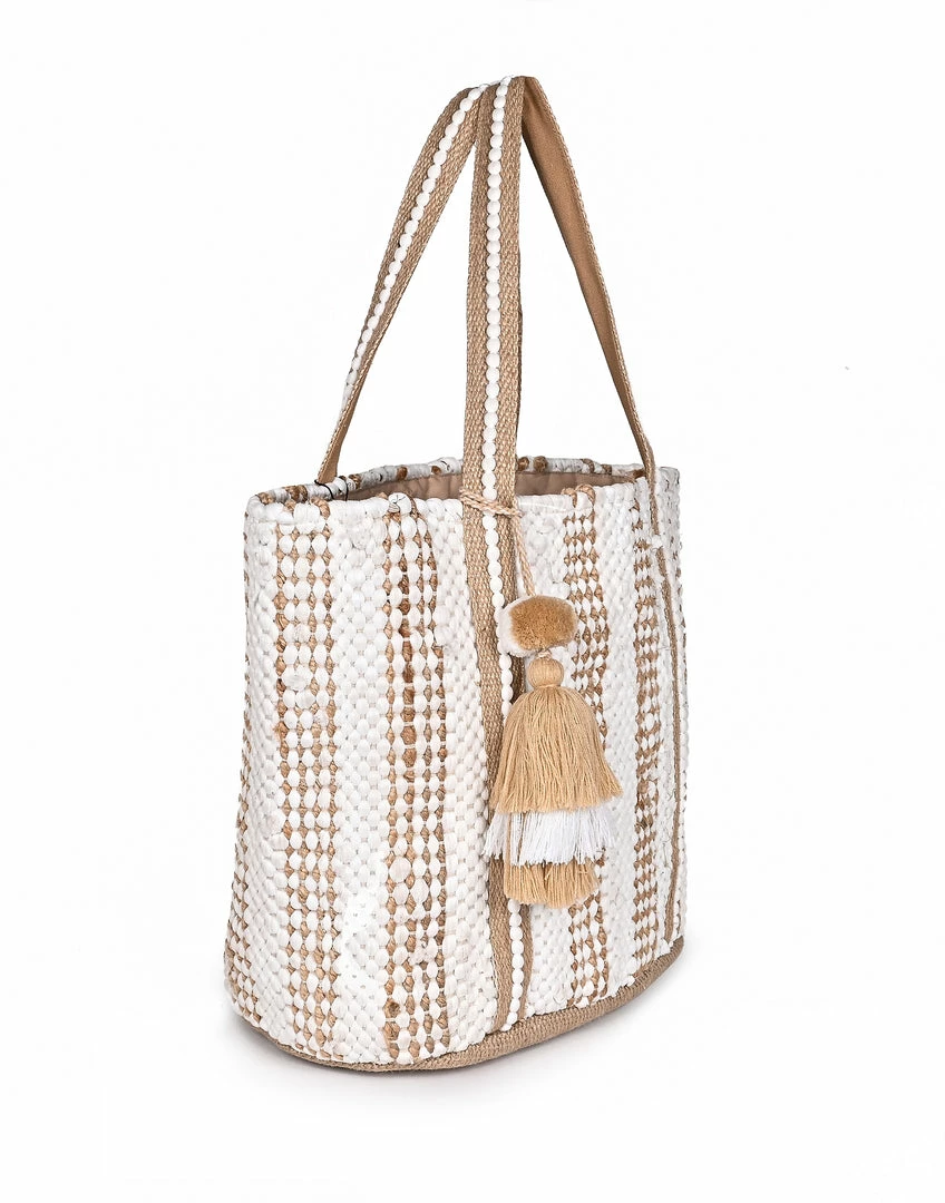 America & Beyond - Faire Vendor Natural Beauty Weekender By America & Beyond - Natural Accessories