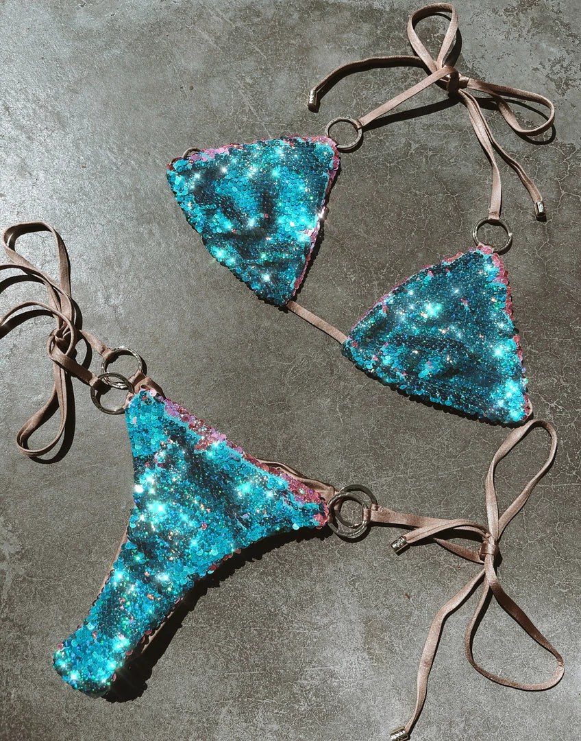 Beach Bunny Swimwear Siren Song Triangle Top - Turquoise/Hologram