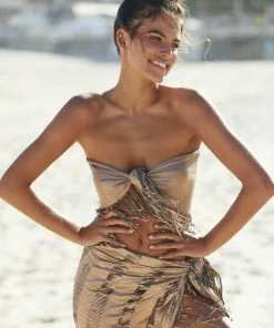 Beach Bunny Swimwear Haute Summer Top - Tortuga Best Sellers