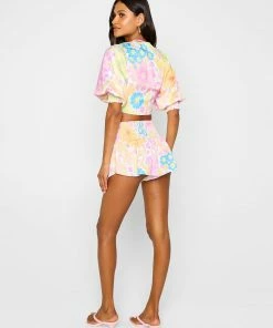 Beach Bunny Swimwear Cover Ups Eliana Flutter Short - Sweet Femme Floral